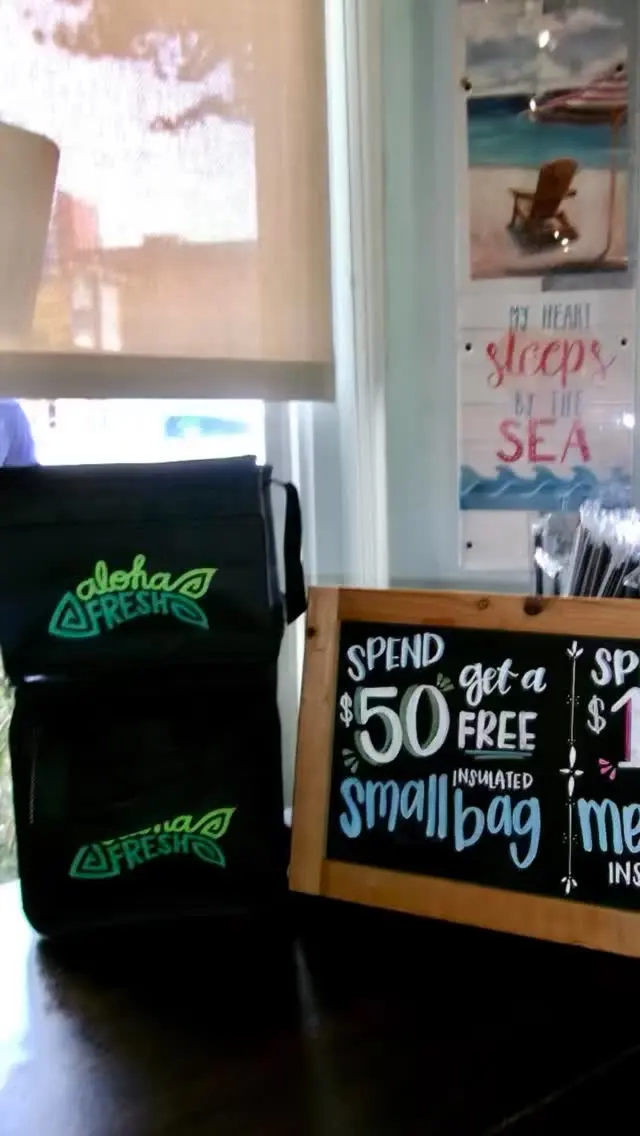 something to keep your poke extra fresh 🐟

spend $50 and get a FREE small insulated bag 🌟
spend $100 and get a FREE medium insulated bag 🌟🌟

while supplies last. also currently available for individual purchase. stop by and grab yours!

#alohafreshpoke #freshahi #pokebowl #sjeats #bayareaeats